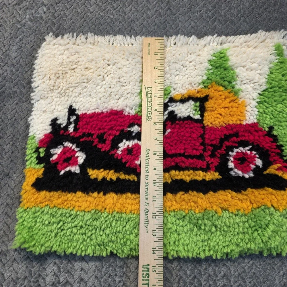 Vintage Handmade Latch Hook Antique Car Wall Hanging Rug Retro Decor 17.5x14.5